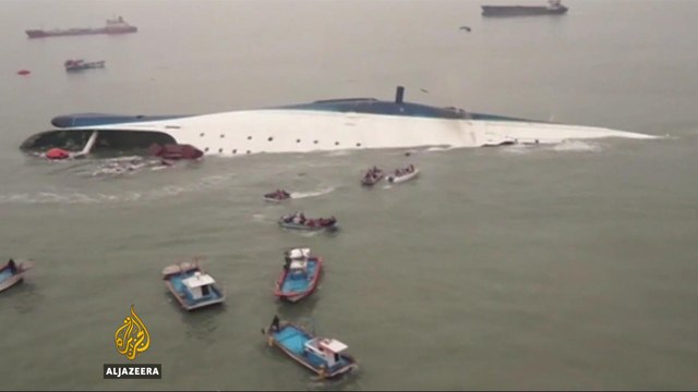 South Korea delays Sewol ferry lift