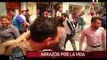 Víctor Hugo Dávila salió a regalar ‘abrazos’ por las calles de Lima