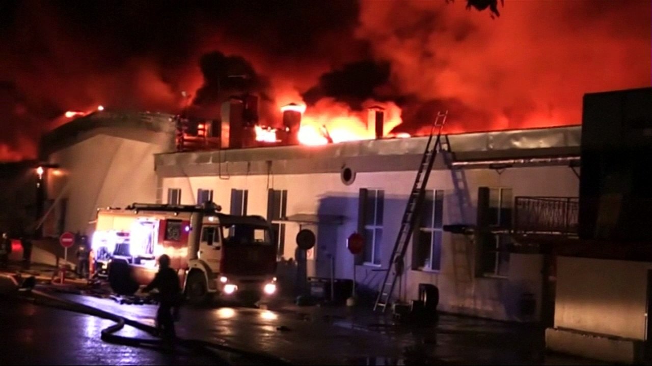 Eight firefighters killed at huge warehouse blaze in Russia