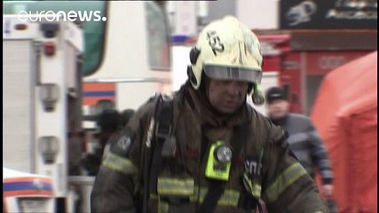 Huit pompiers meurent dans l'incendie d'un entrepôt à Moscou