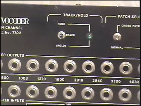 Démo technique d'un Vocoder... Avec une voix de Daft Punk