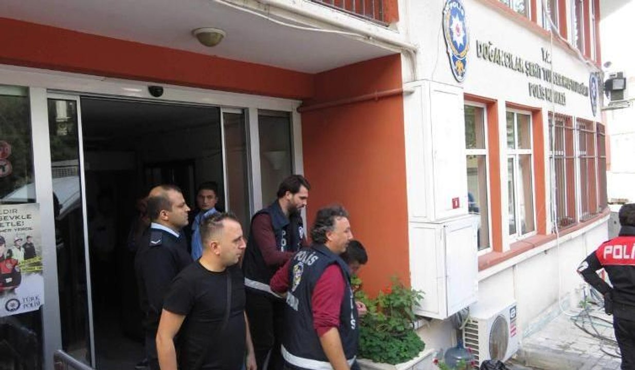 Metrobüs şoförüne saldıran kişi adliyeye sevk edildi