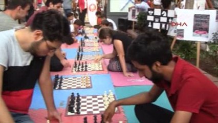 İskenderun - Sokakta Satranç Var