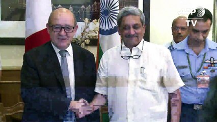 Francia e India sellan la venta de 36 cazas Rafale