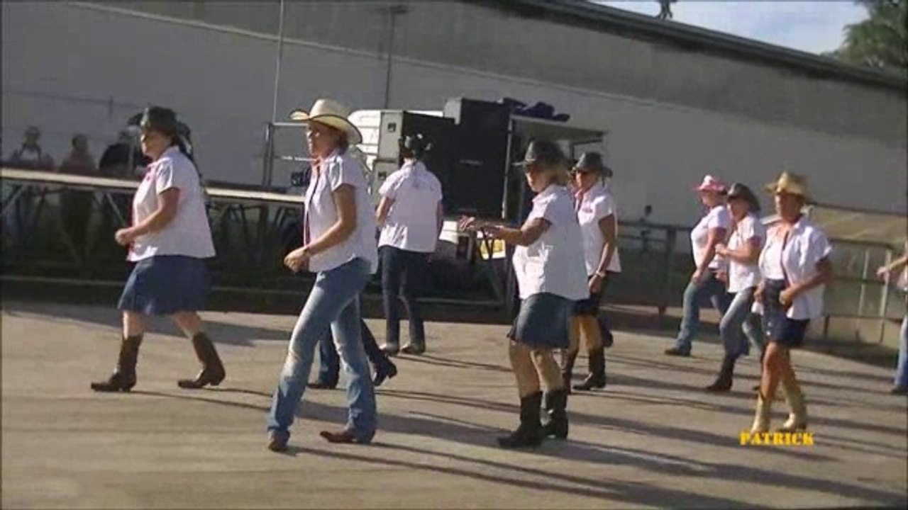 country troup'42 Roche la Molière  GOOD TIME GIRLS