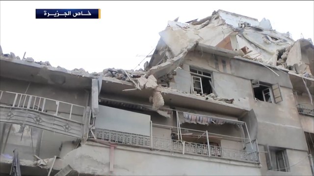 نحو 90 قتيلا بغارات على حلب وريفها