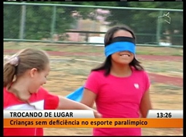 TROCANDO DE LUGAR