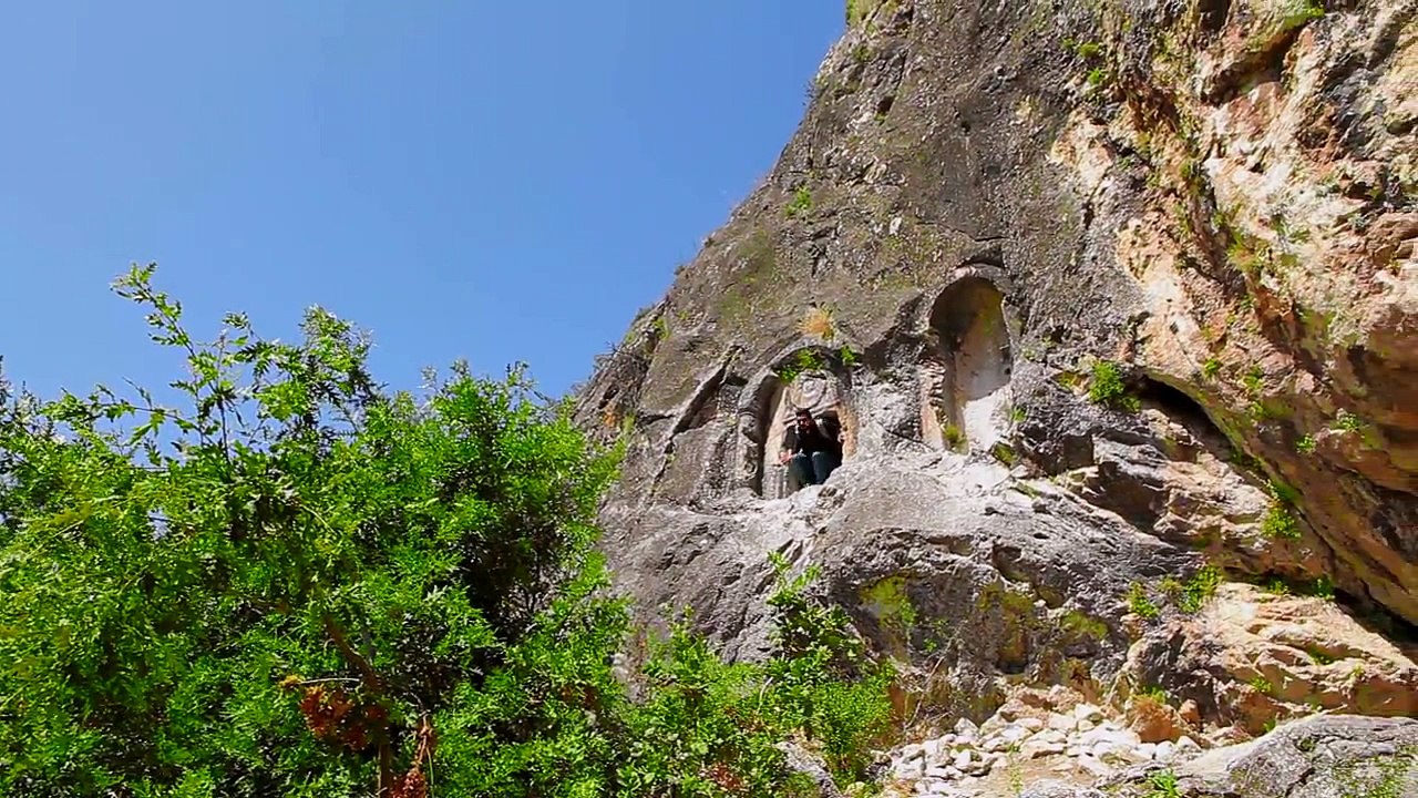 Alaca Kaymakamlığı ve Alaca Belediyesinin yeni tanıtım filminde Hüseyin Gazi Türbesi, Kapalıkaya ve Kırkbadal da var..