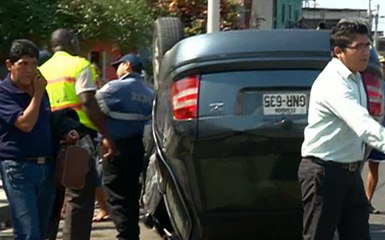 Dos accidente de tránsito en la madrugada de hoy en Guayaquil