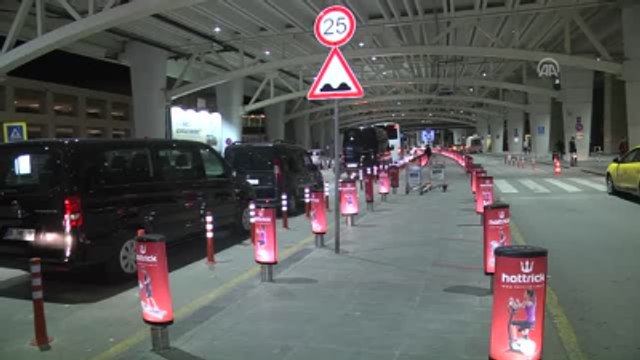 Yaralı 62 Peşmerge Tedavi İçin Türkiye'ye Getirildi