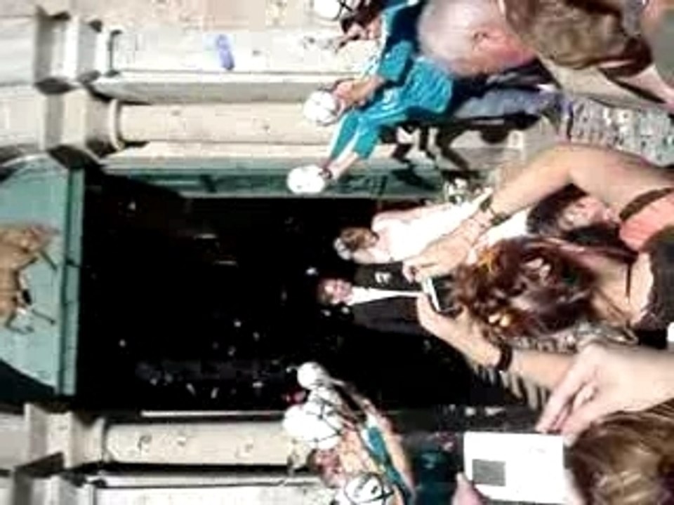 Un film de plus de la sortie d'église !