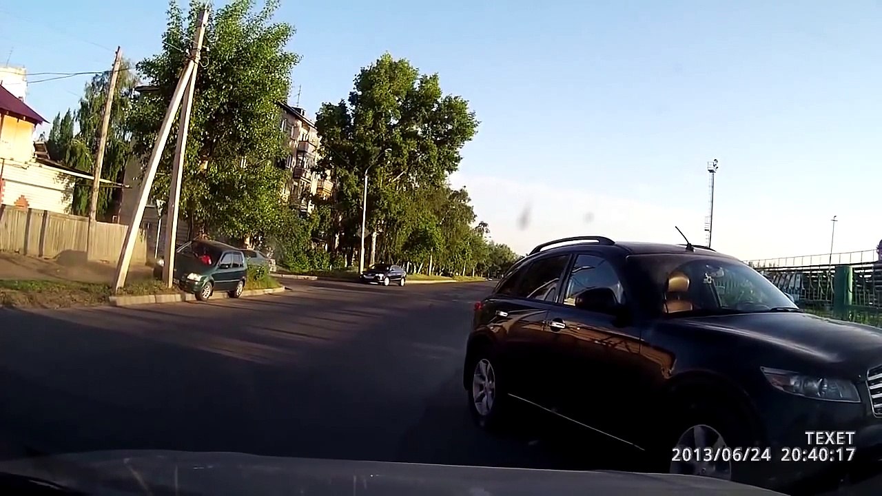 Car Crashes Compilation # 786 - August 2016