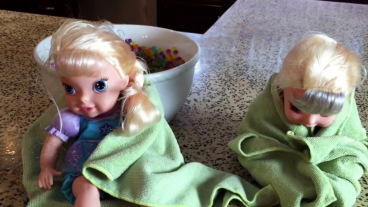 Twin Frozen Elsa Orbeez Bath! - Spiderman vs Frozen Elsa - Funny Superheroes-3ME4C5tBOls part 5