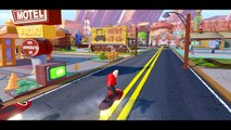 The Incredibles HOVERBOARD Family Fun ! Mr Incredible, Dash etc Superheroes   Finger Family