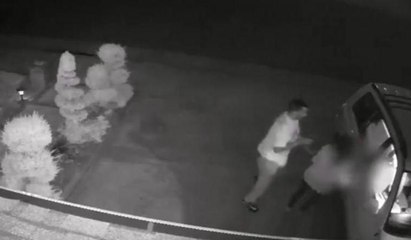 Silahlı saldırgan kadını böyle gasp etti