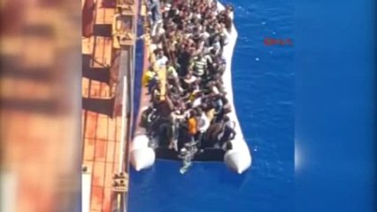 Lastik Botta Ölüme Terk Edilen 132 Göçmenin Türk Gemisi Tarafından Kurtarıldığı O Anlar