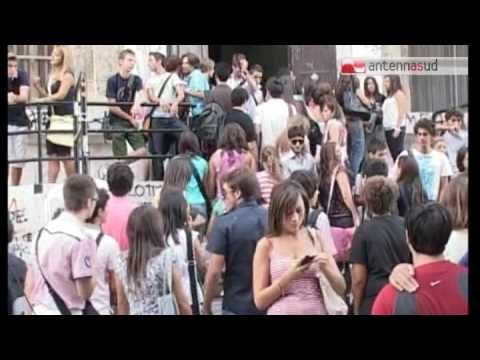 Tg antennasud 23 09 2016 Scuole pubbliche pugliesi, 57% senza agibilità E le istituzioni mandano is
