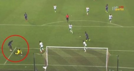 Çalım Yiyen Kaleci Çılgına Döndü