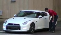 Nissan GTR vs Ford Mustang GT - Drag Race 2014