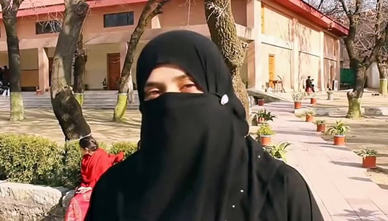 Bachee______ Peshawar College Girl Funny - NEW PHONE CALL 2016
