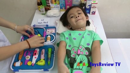Doctors infant toys - baby training to be a doctor 2