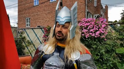 SUPER SPIDERMAN vs THE MASK IRL - Spider-man Diet Coke and Mentos Prank - Real Life-QdSlsxaEvqA part 6