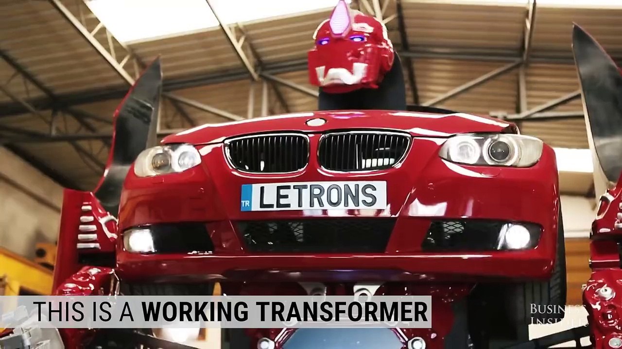 BMW construiu o primeiro carro transformer da vida real... que pode ser conduzido