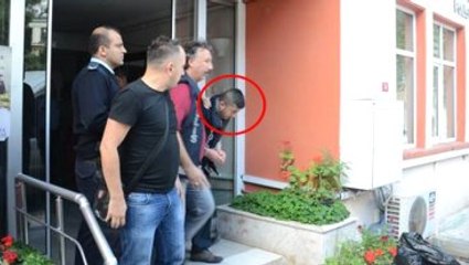 Metrobüs Şoförüne Şemsiyeyle Vuran Saldırgan Tutuklandı