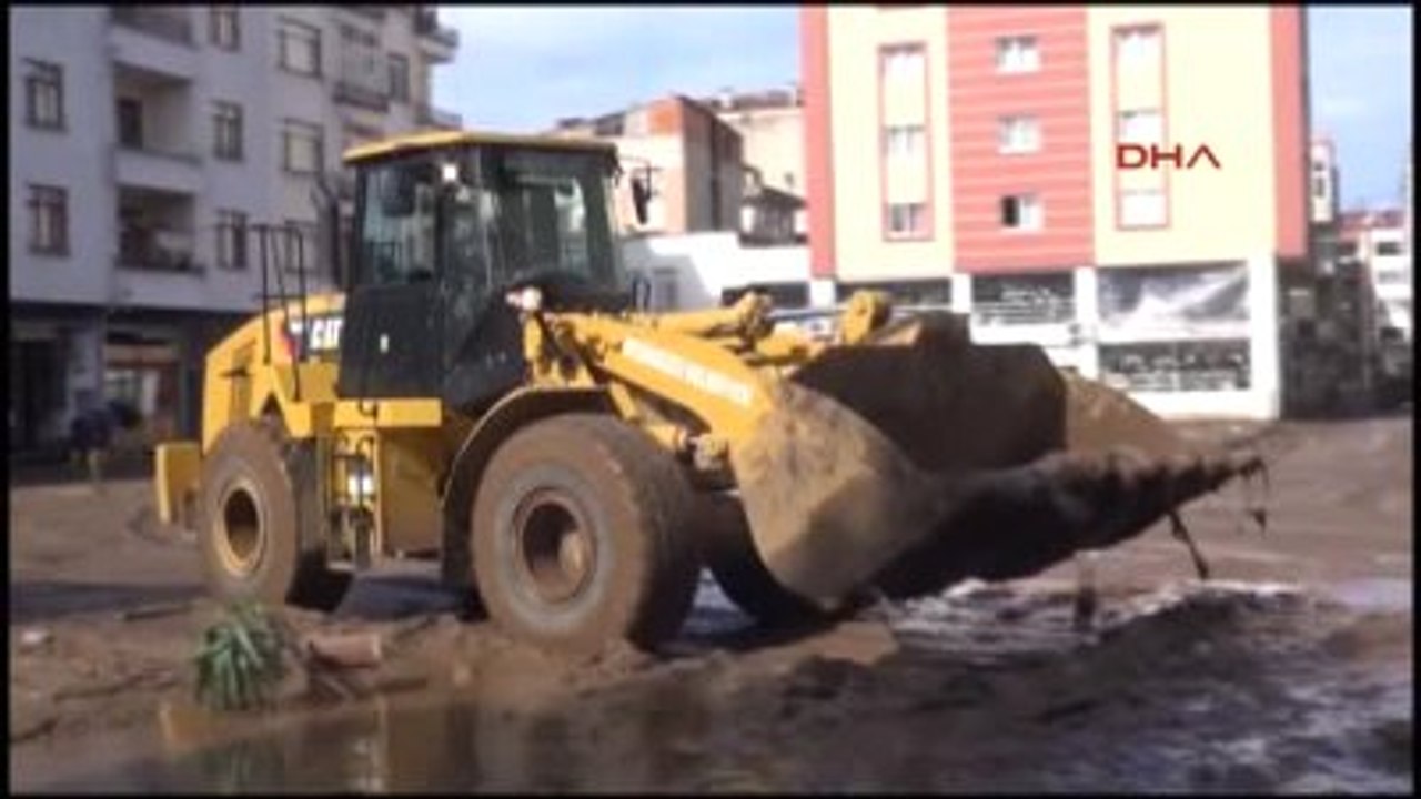 Trabzon Sel ve Heyelanın Vurduğu Beşikdüzü Yara...