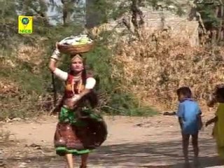 Chhori Chandpole Pe Ubi Re ★ Albelo Maharo Gaon ★ छोरी चांदपोल पे उबी रे ( राजस्थानी )