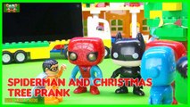 Christmas Superhero Movie Duplo Man and superheroes (Spiderman, Hulk) toys watch the Heroes IRL