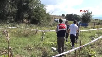 İnegöl Kabak Tarlasına Yuvarlanan Otomobilin Sürücüsü Ölmüş Bulundu