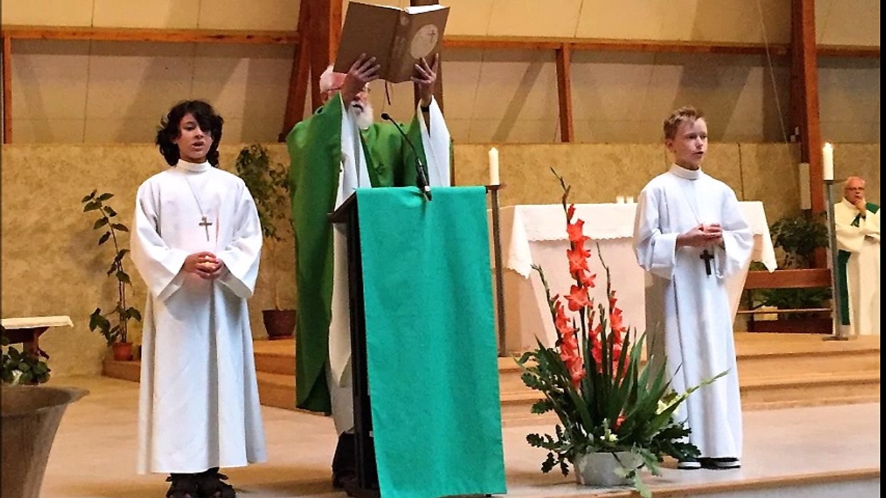 installation du P. Robert Orillard, curé, à St Jean de Monplaisir, Angers