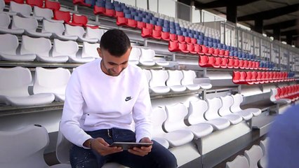 Canal Football Club - Quand Rachid Ghezzal reçoit un message de Riyad Mahrez