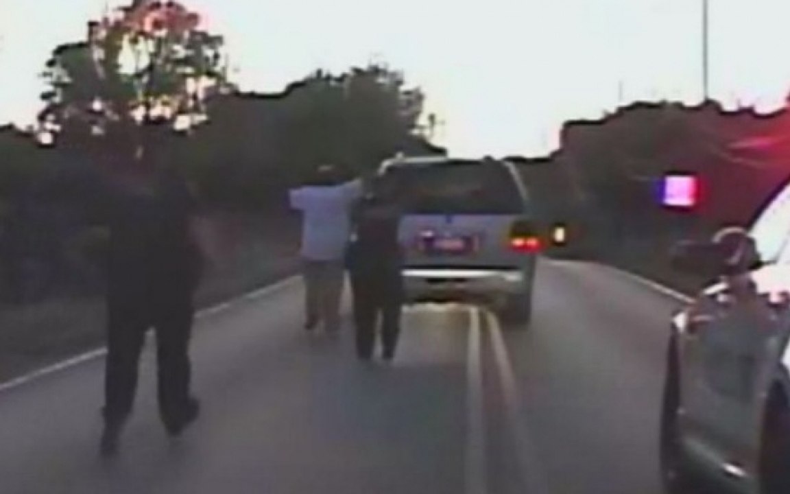 USA : Un homme noir non armé abattu par une policière - ZAPPING ACTU