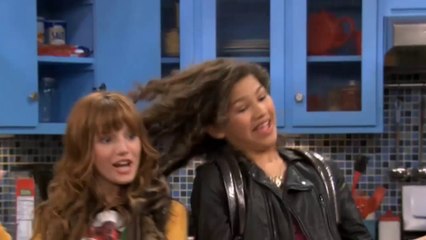 Shake It Up S01E07 Party It Up