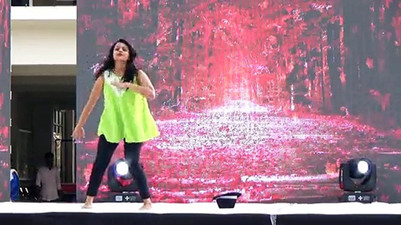 Solo Performance by Soumya Darbha @ Trnity 2k16