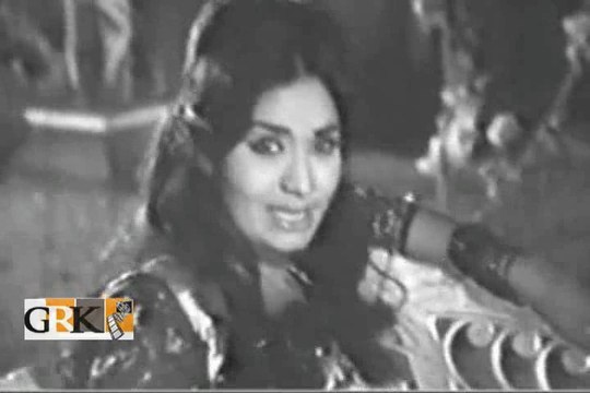 RUNA LAILA - AE MOHABAT TERI ZINDAGI CHAHTE HEIN - SIPA SALAR