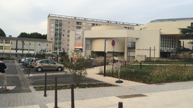 Premier Au hasard des rues classique