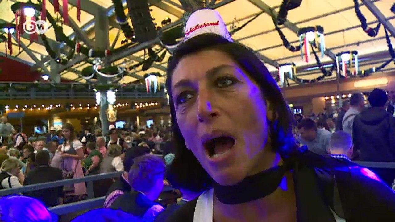Knochenjob: Bedienung beim Oktoberfest | DW Reporter