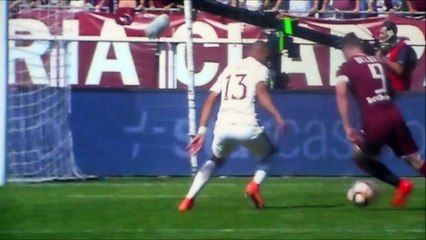 Andrea Belotti Gets Fouled For A Penalty vs AS Roma!