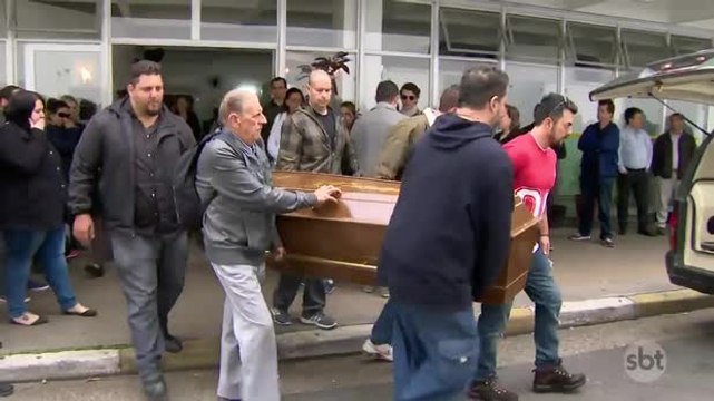 Motorista do Uber assassinado por falso passageiro é enterrado em São Paulo