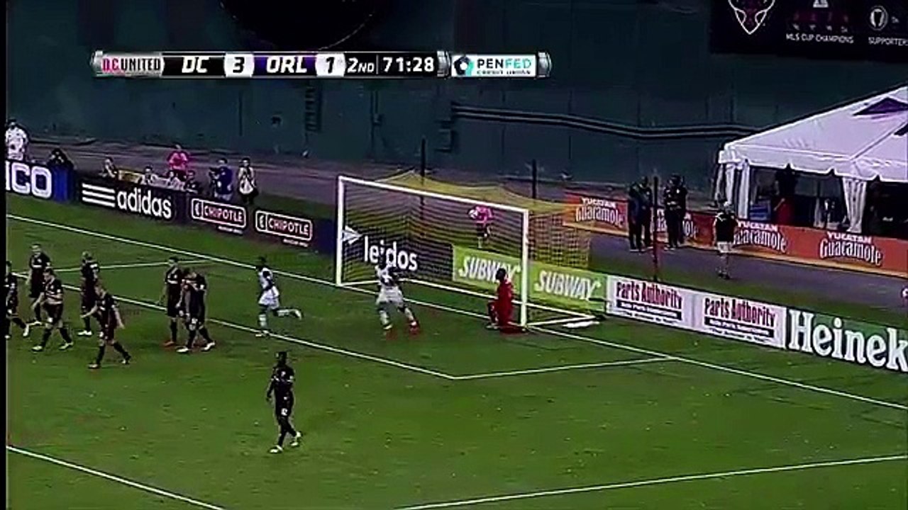 Baptista'dan muhteşem gol