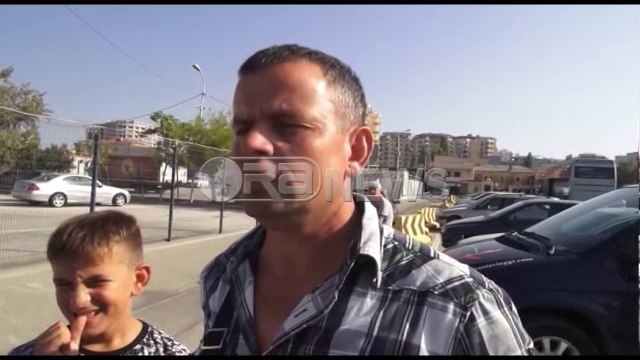 Ora News - Pasagjerët e linjës Vlorë-Brindizi: Çmimet janë të larta, flemë në dysheme