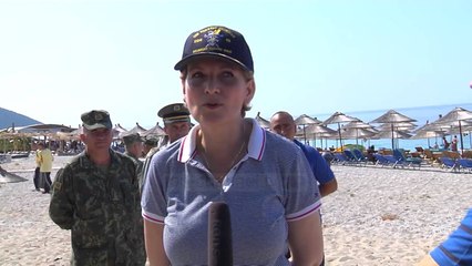 Ushtria në aksion për pastrimin e plazheve - Top Channel Albania - News - Lajme