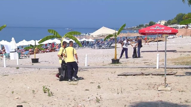 Ushtria pastron plazhet, apel pushuesve - Top Channel Albania - News - Lajme