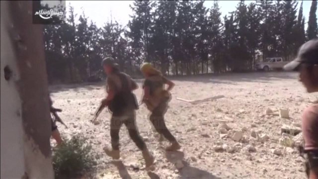 Siri, rebelët thyejnë rrethimin qeveritar në Aleppo - Top Channel Albania - News - Lajme