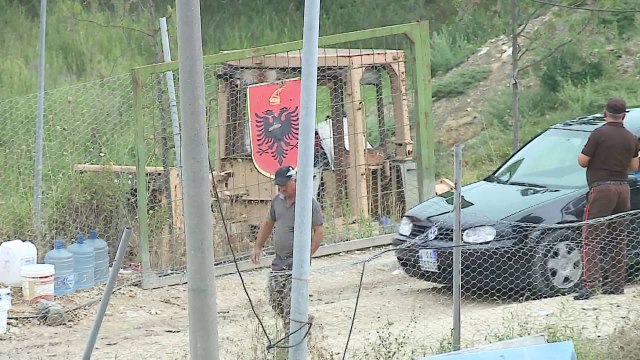 Hetimet për vdekjen e adoleshentit: Kush e punësoi në të zezë? - Top Channel Albania - News - Lajme