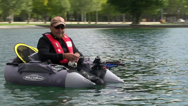 Une pêche originale sur le plan d'eau d'Embrun, le float tube, ce samedi