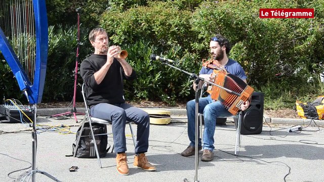 Brest. Foire Saint-Michel. Les enfants ont déballé !
